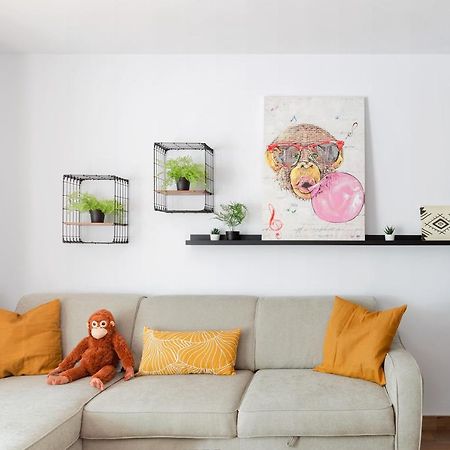 קוסטה טגוויסה The Monkey House Apartment - A Jungle Of Comfort מראה חיצוני תמונה