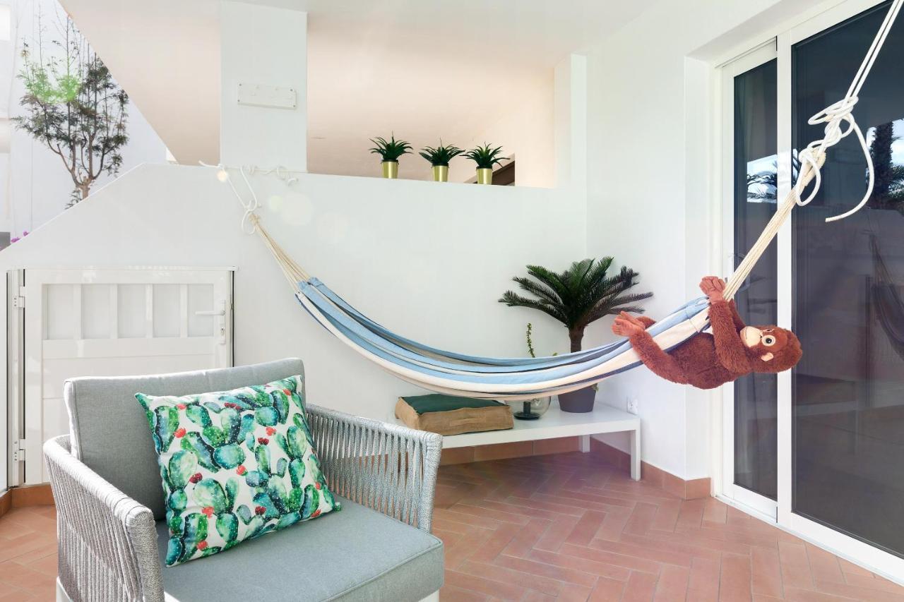 קוסטה טגוויסה The Monkey House Apartment - A Jungle Of Comfort מראה חיצוני תמונה