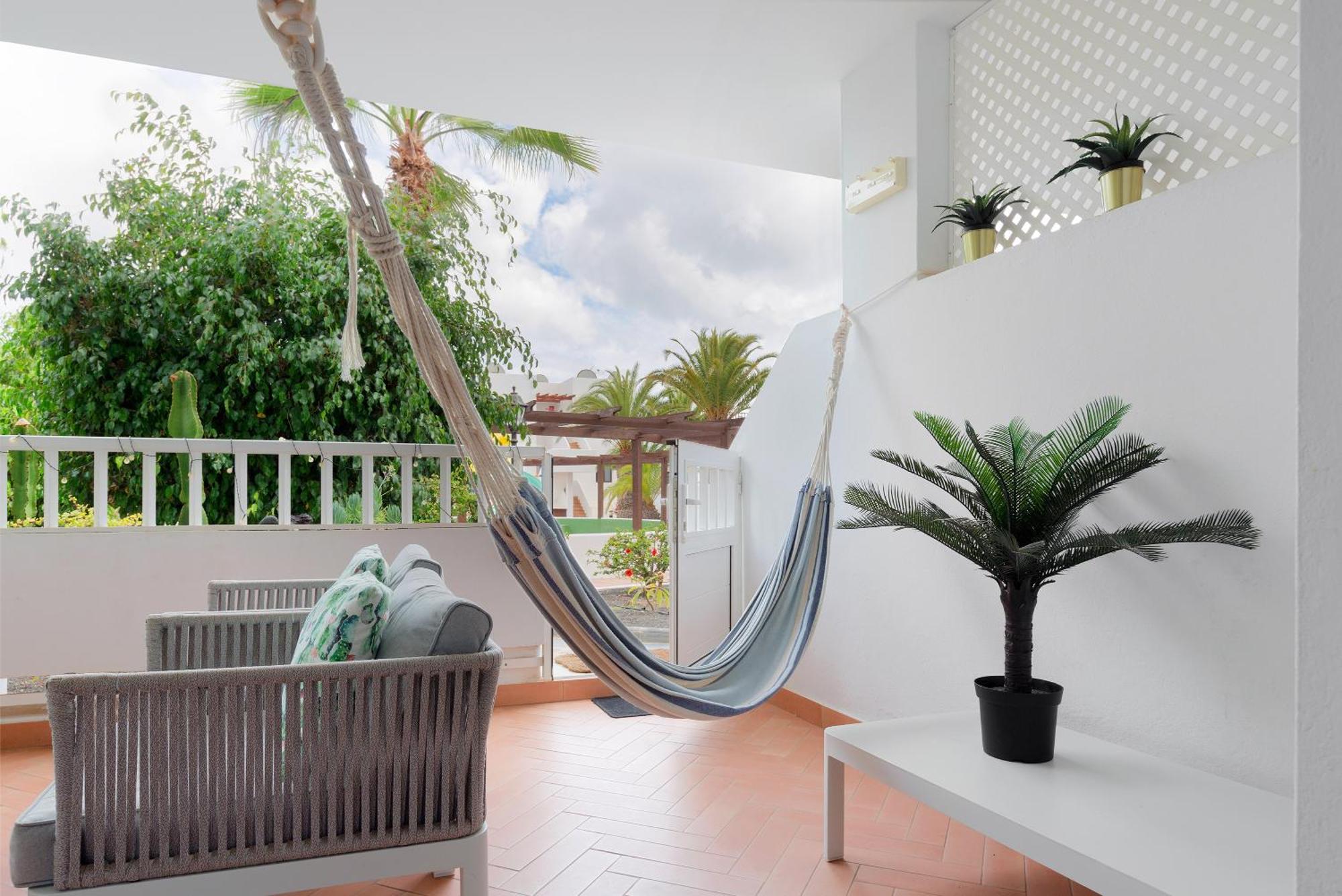 קוסטה טגוויסה The Monkey House Apartment - A Jungle Of Comfort מראה חיצוני תמונה